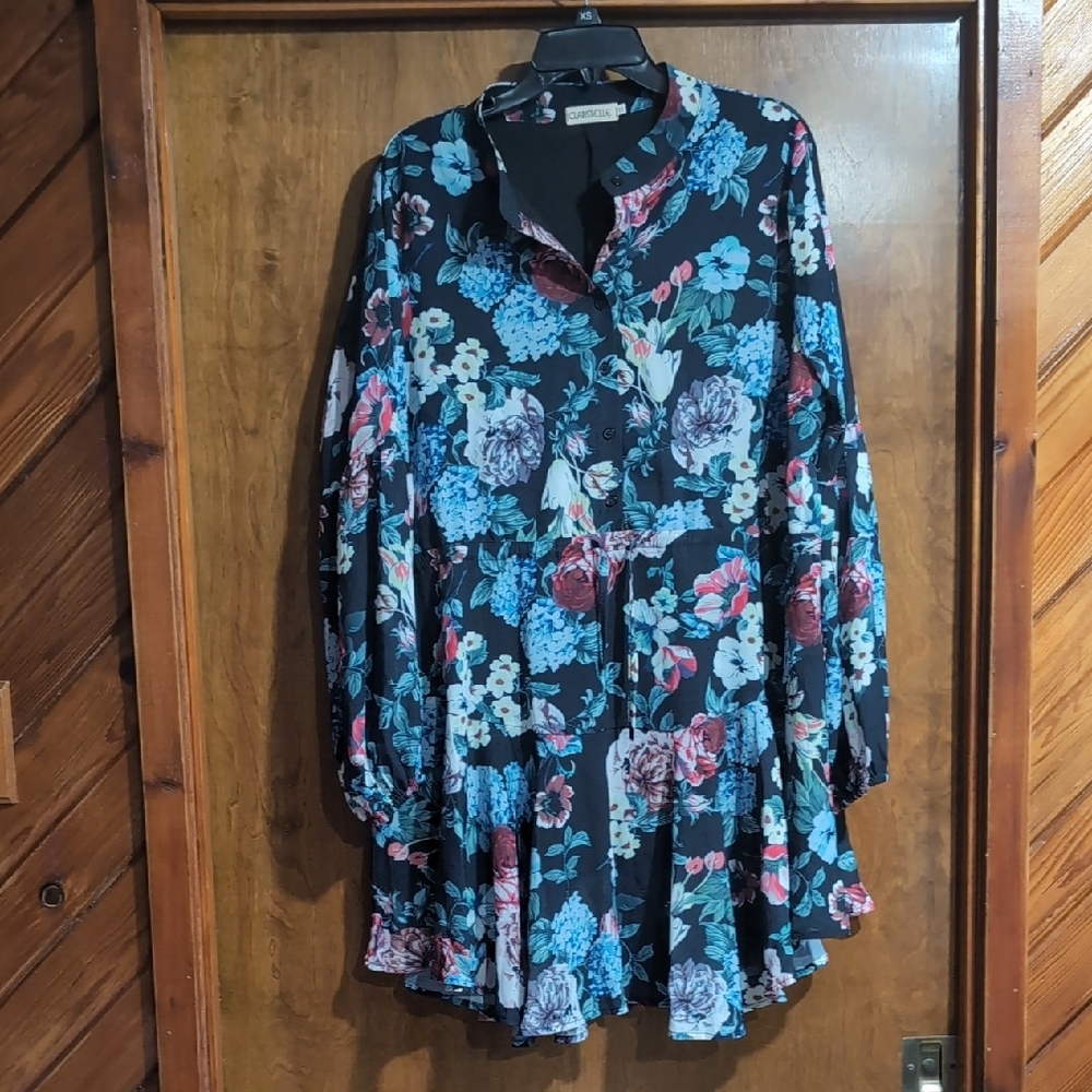 Clarisbelle Women's Size 2XL Black With Floral Design Long Puff Sleeve Dress